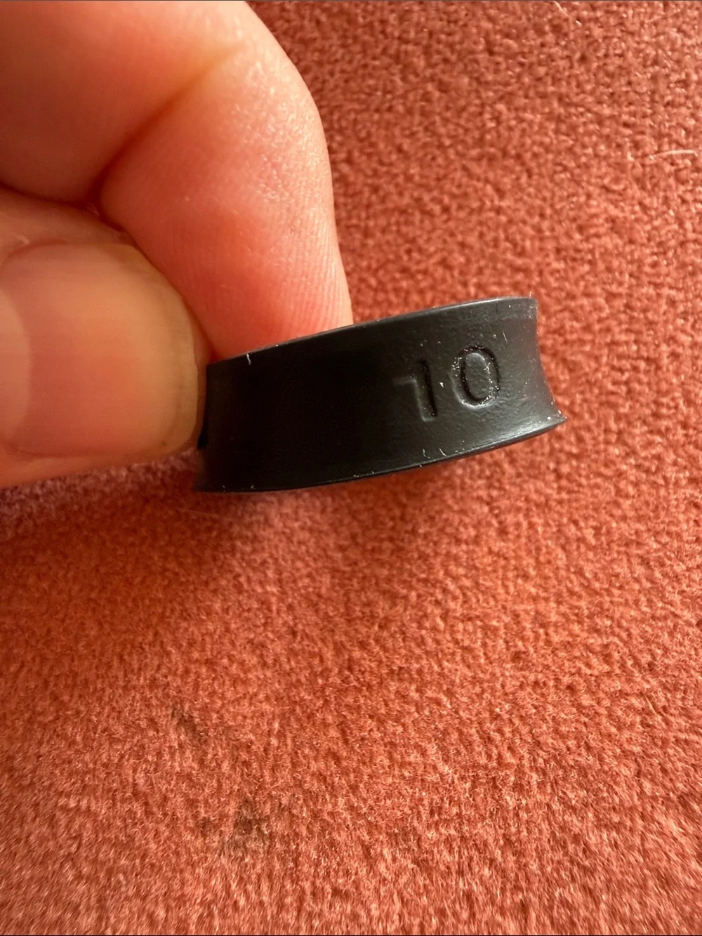 Qalo Men's Black Polished Step Edge Silicone Ring Sz 10